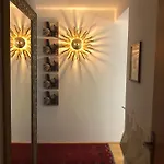 Enzian 14 - Schmuckstueck Von דירה