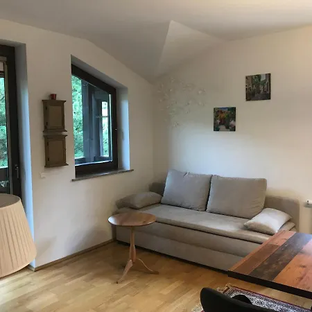 Enzian 14 - Schmuckstück Von Bad Kleinkirchheim