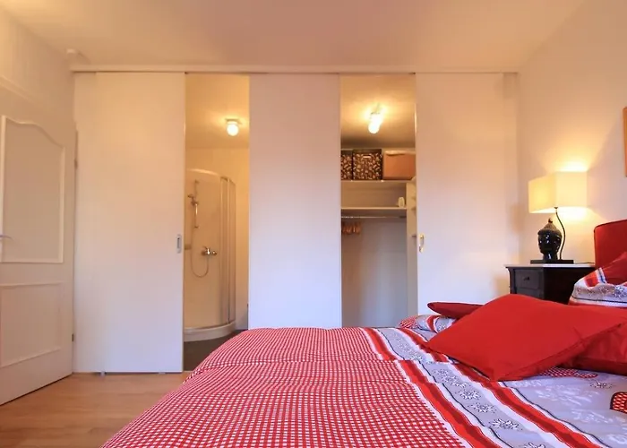 Enzian 14 - Schmuckstueck Von באד קליניקירשהיים